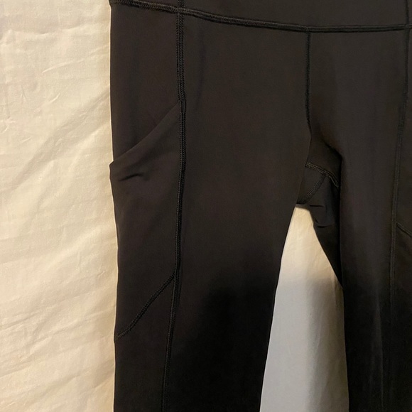 Lululemon Ruched Leggings - Picture 5 of 11